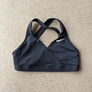 Nike Maternity Swoosh Sports Bra - SMALL